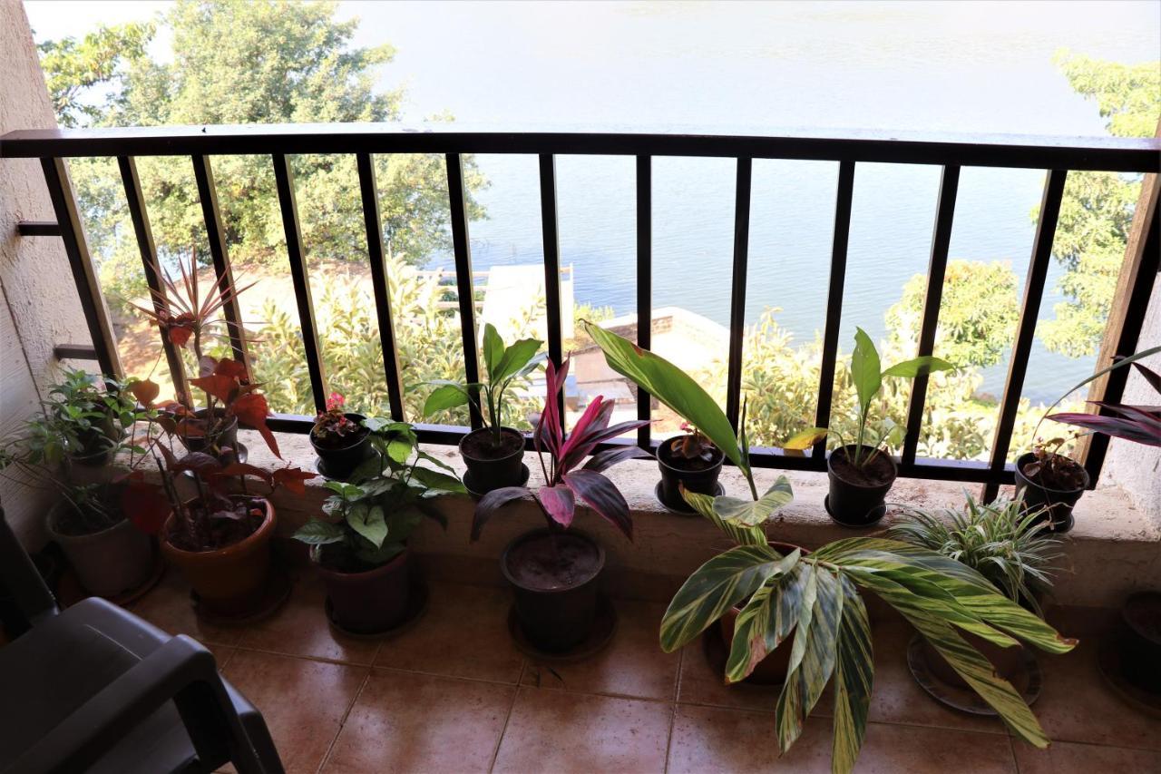 Portofino Appartement Lavasa Buitenkant foto