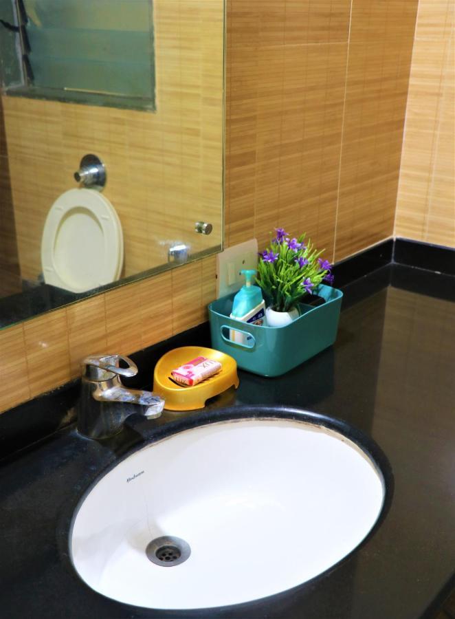 Portofino Appartement Lavasa Buitenkant foto