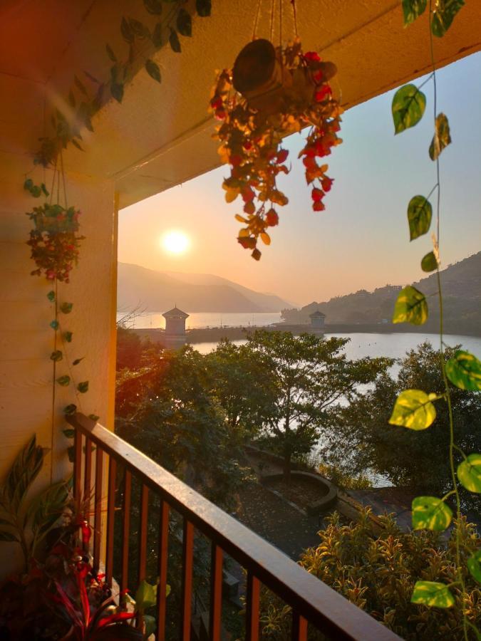 Portofino Appartement Lavasa Buitenkant foto